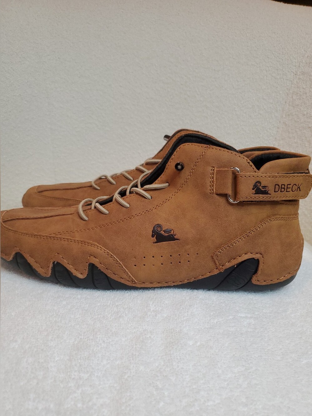 DBeck Explorer Waterproof Outdoor Brown Shoes Hiking Men's Size 9.5 (43) – NEW